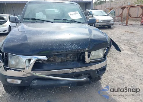 2004 Toyota Tacoma Base V6 из США, поврежденный, VIN 5TEWN72N14Z393266